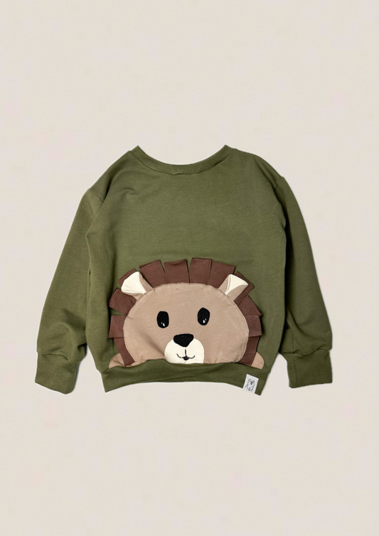 Oversize Sweater Löwe